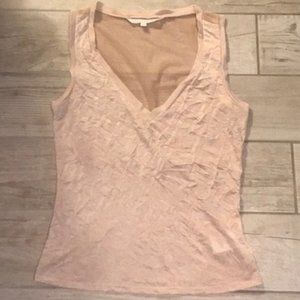 GUESS COLLECTION WRINKLE TEXTURE V NECK TANK TOP